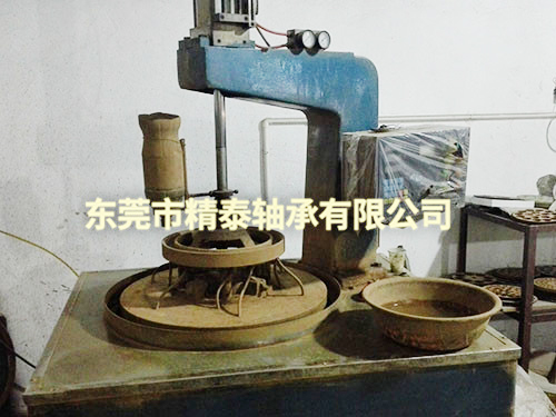 生產(chǎn)機(jī)器