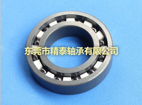 陶瓷軸承廠家介紹一下在購(gòu)買陶瓷軸承時(shí)注意哪些事項(xiàng)？